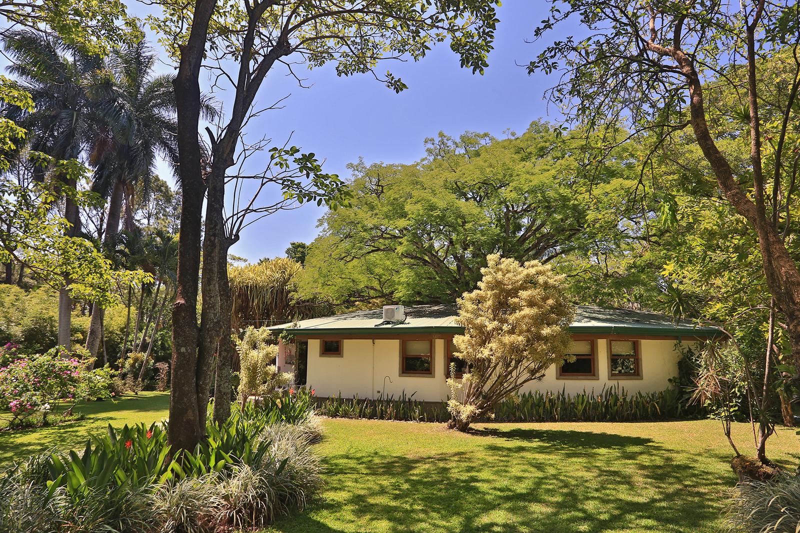 4 Bedroom Home for Sale in Brasil, Santa Ana, Costa Rica — photo 2