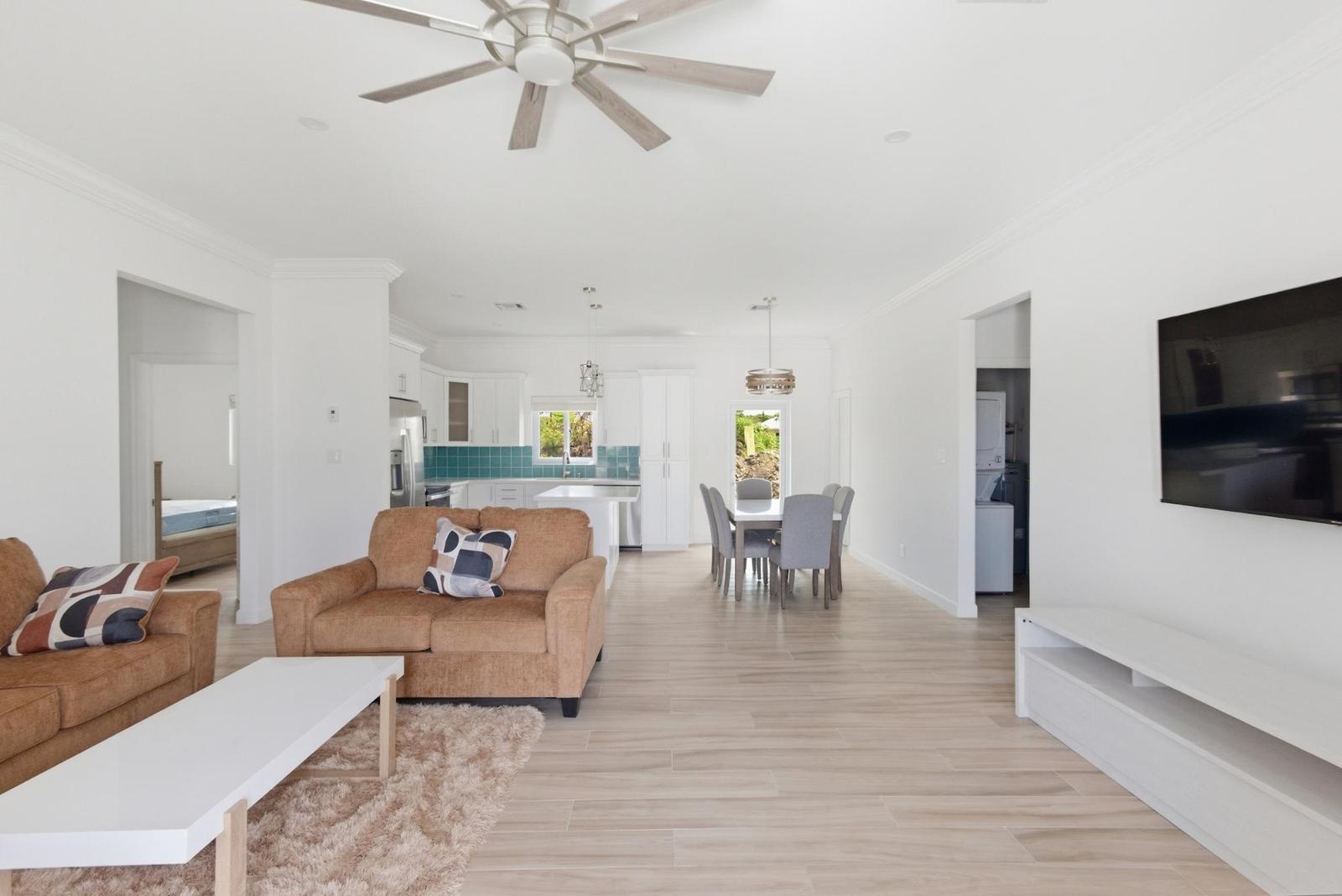 3 bedroom Residence for sale in LUCAYAN DR. SERENITY, Nassau — photo 2