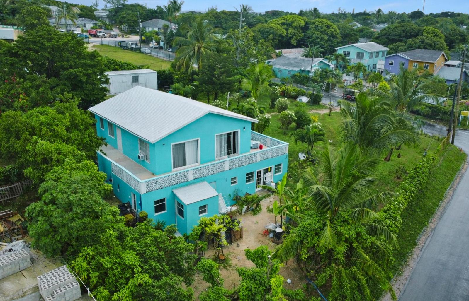 3 bedroom Apartment for sale — DUNMORE ST. in Eleuthera, The Bahamas — photo 2