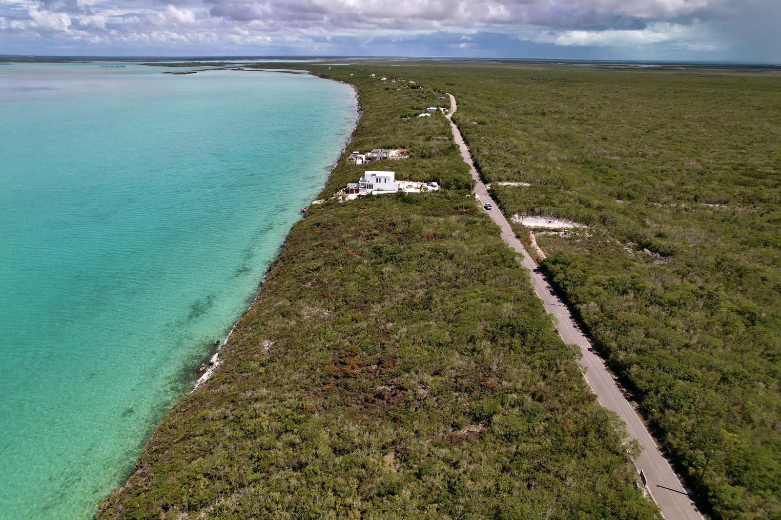 North Caicos Ocean Front Land — photo 3