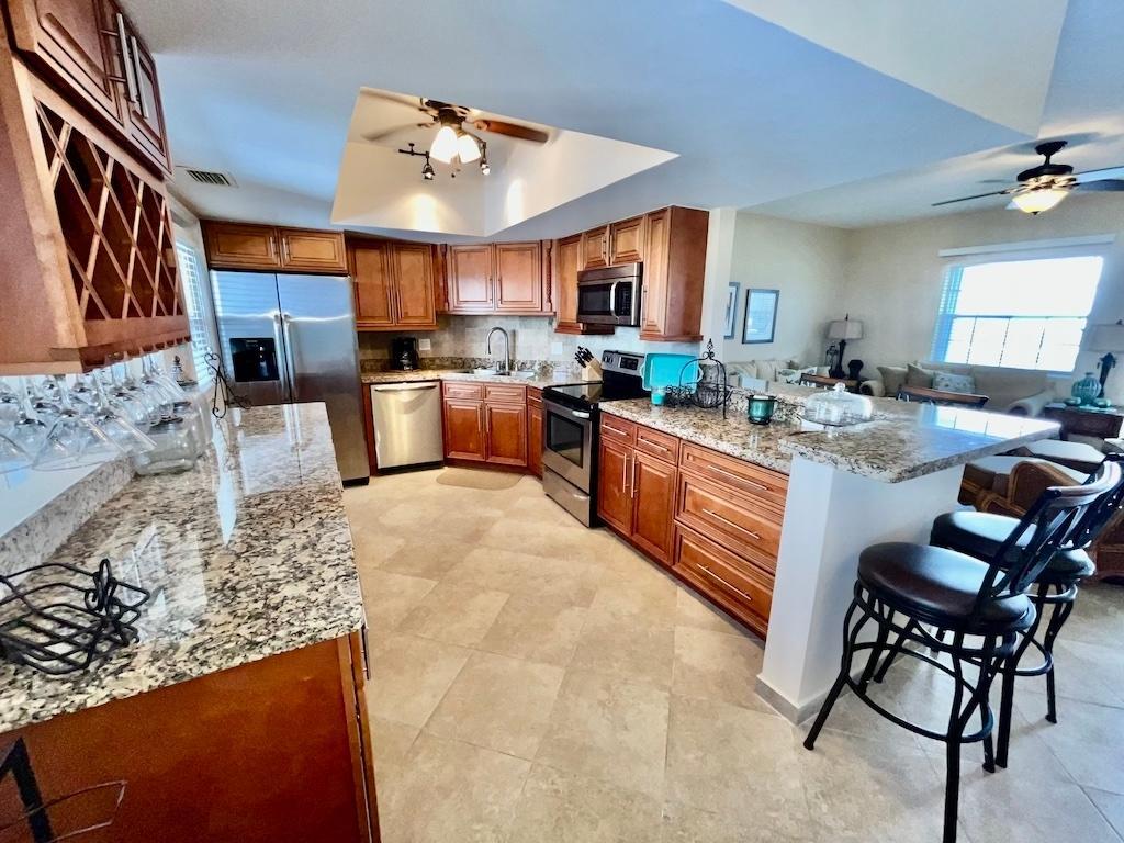 Apartment for sale - HARBOUR HOUSE TOWERS in Grand Bahama, The Bahamas — photo 5