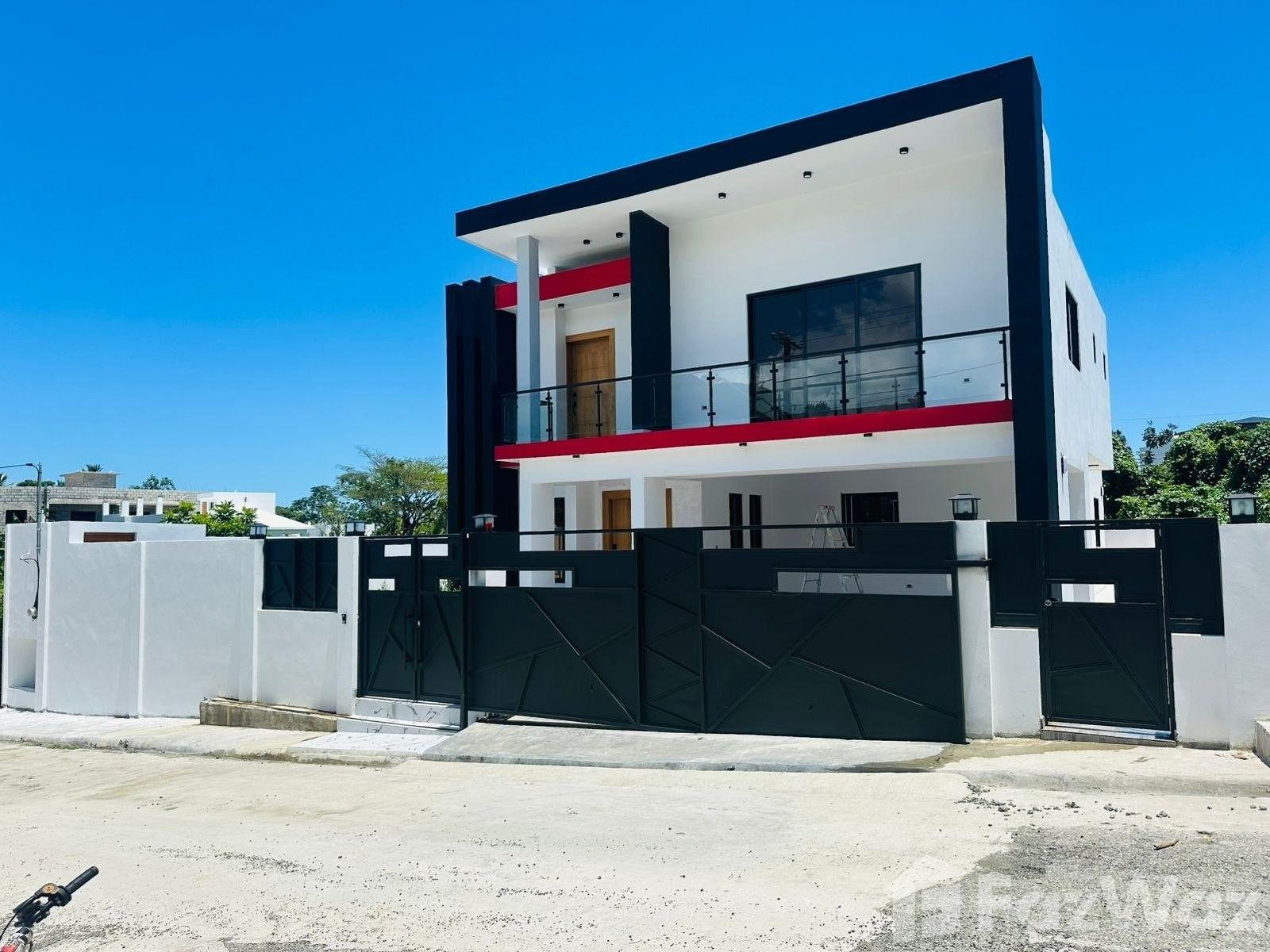 4 Bedroom House for Sale in San Felipe De Puerto Plata — photo 1
