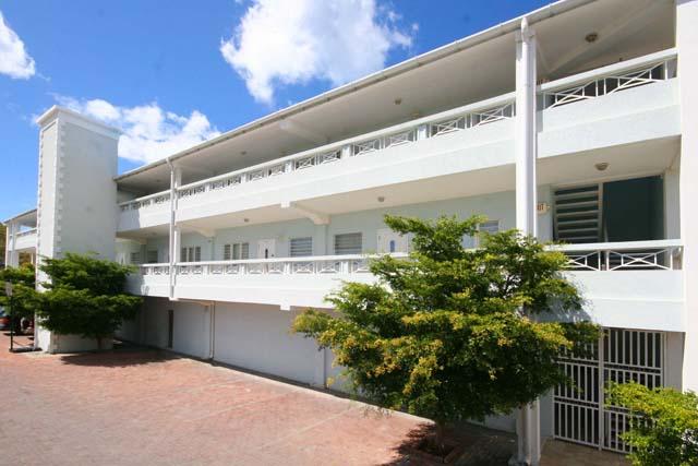Waterfront Apartment Complex with Water Rights For Sale — photo 1