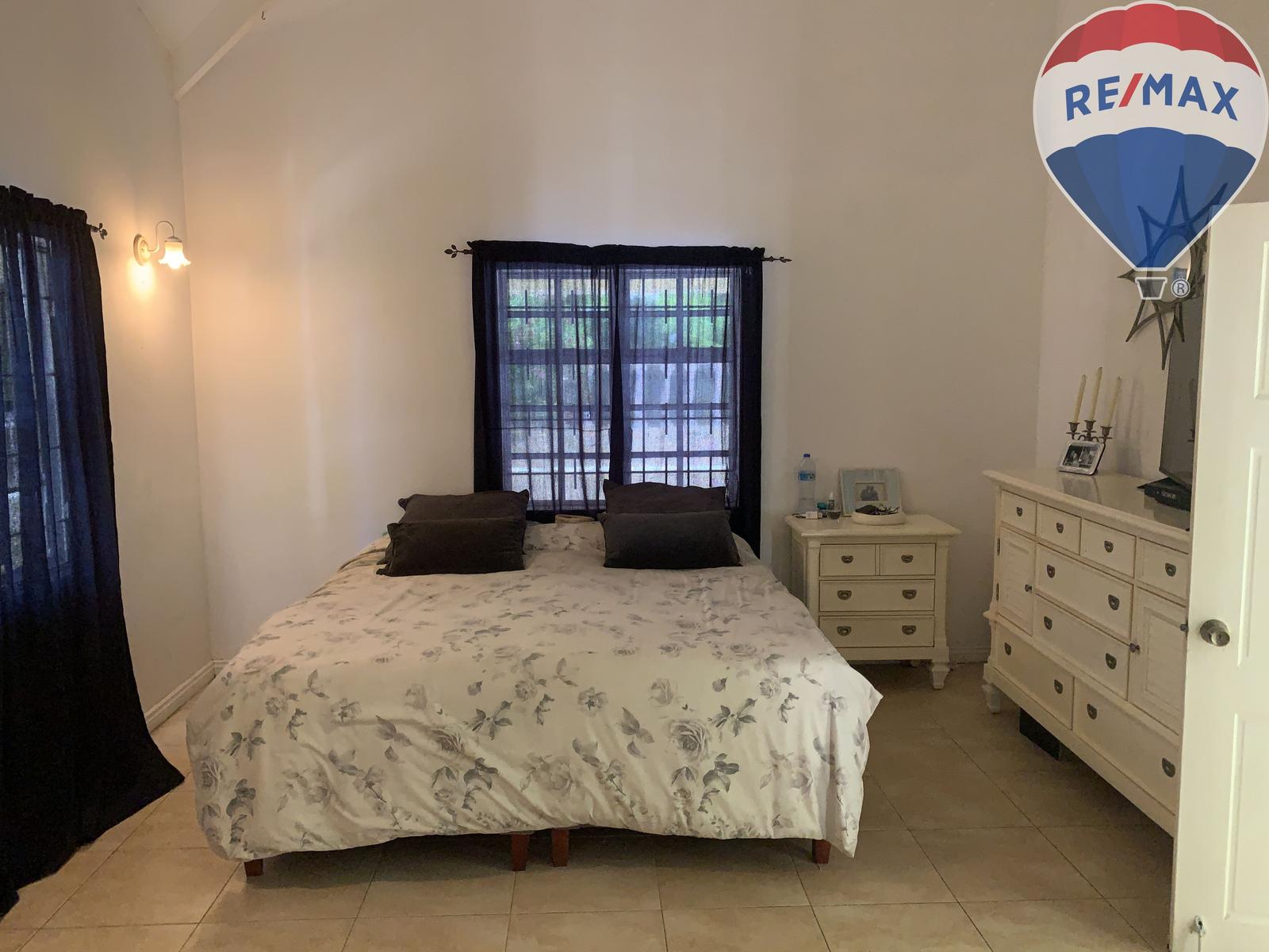 Spacious 2-Story Home with Income Generating Apartments and Potential in La Feuillet, Gros-Islet — photo 2