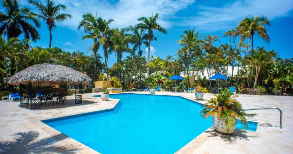 2 Bedroom Tradewinds Condo For Sale - Financing — photo 1
