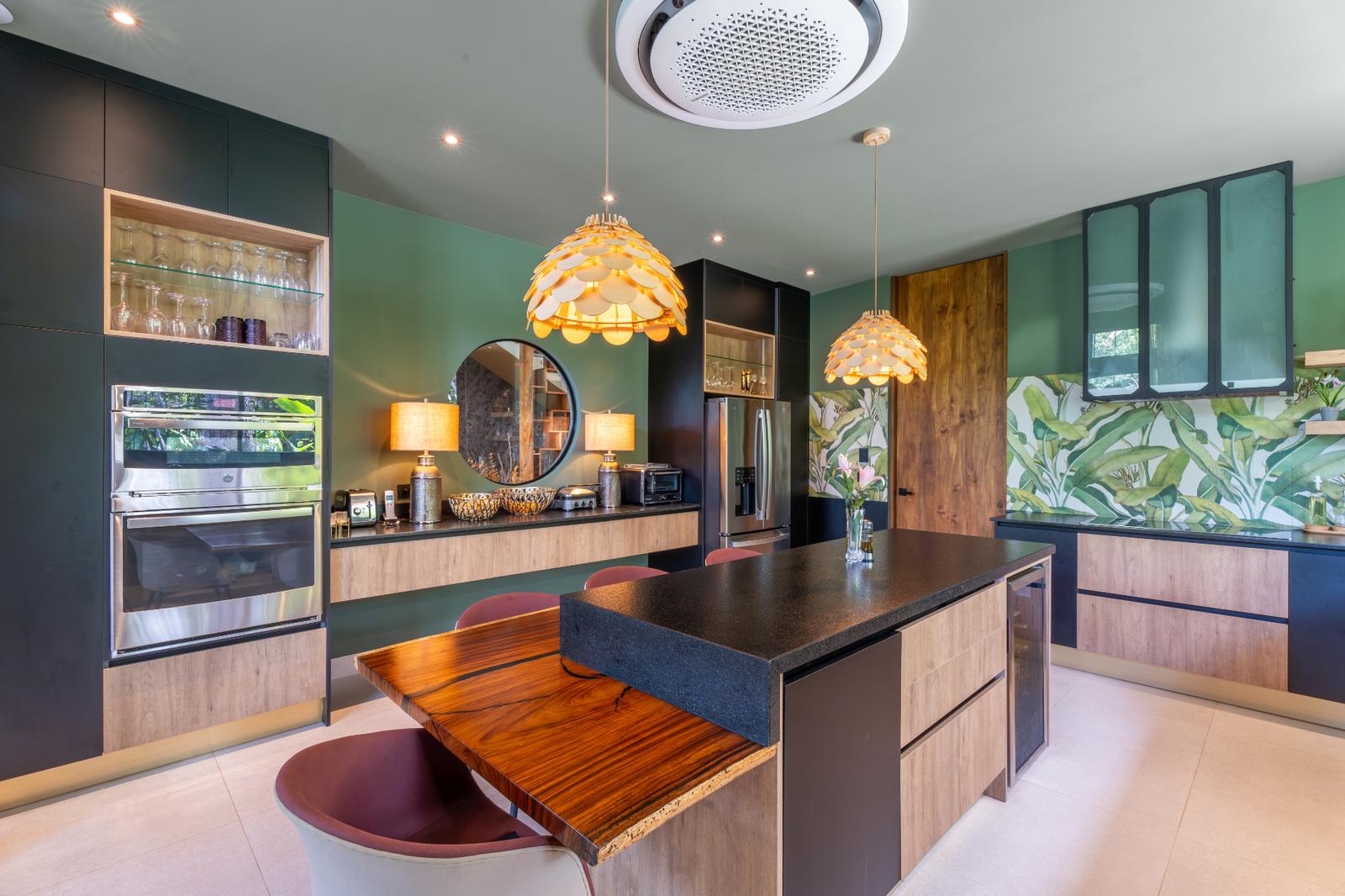 8 Bedroom Luxury Home for Sale, La Reserva, Manuel Antonio, Costa Rica — photo 5