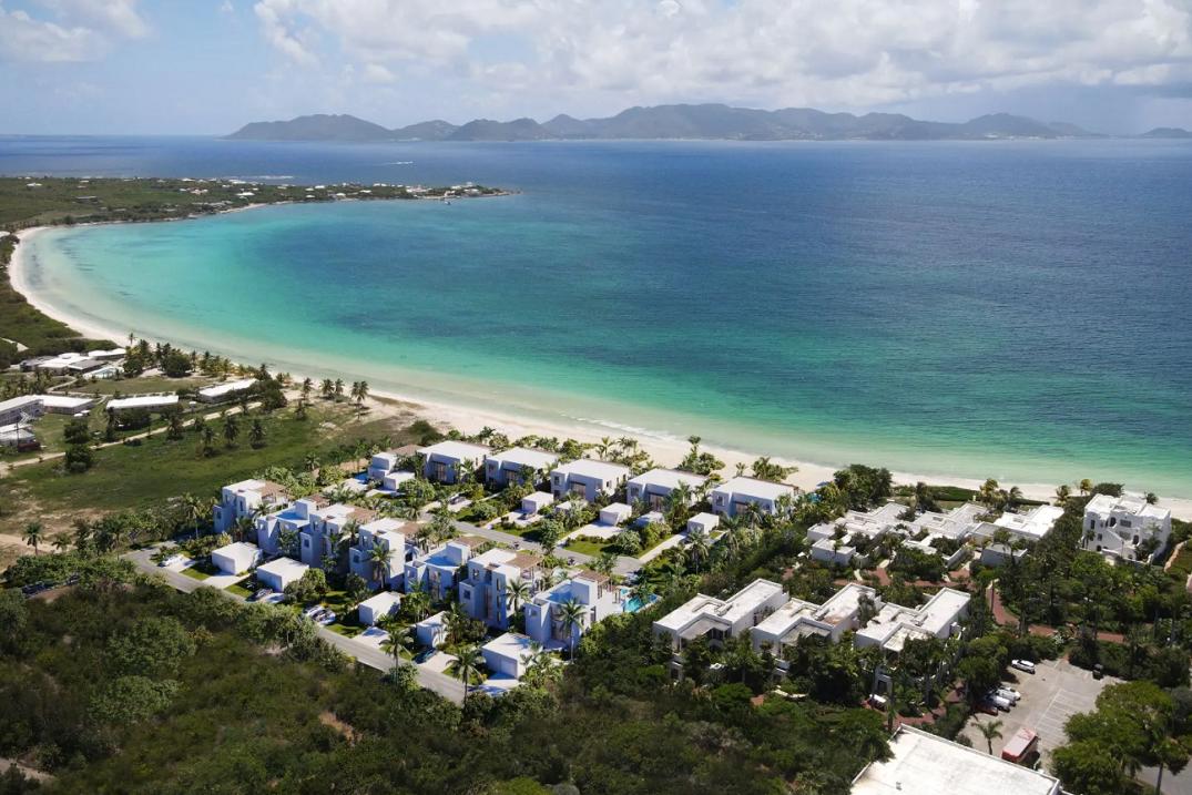 Anguilla Grand House 4BR Beachfront Villa — photo 1