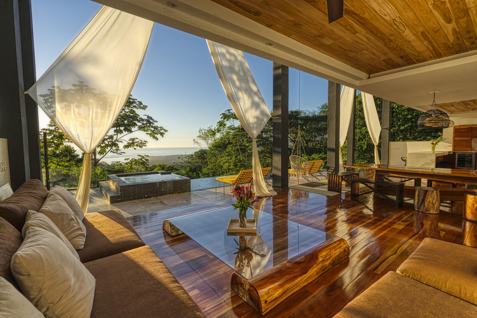 11 Bedroom Home for Sale, Uvita, Bahia Ballena, Puntarenas, Costa Rica — photo 3