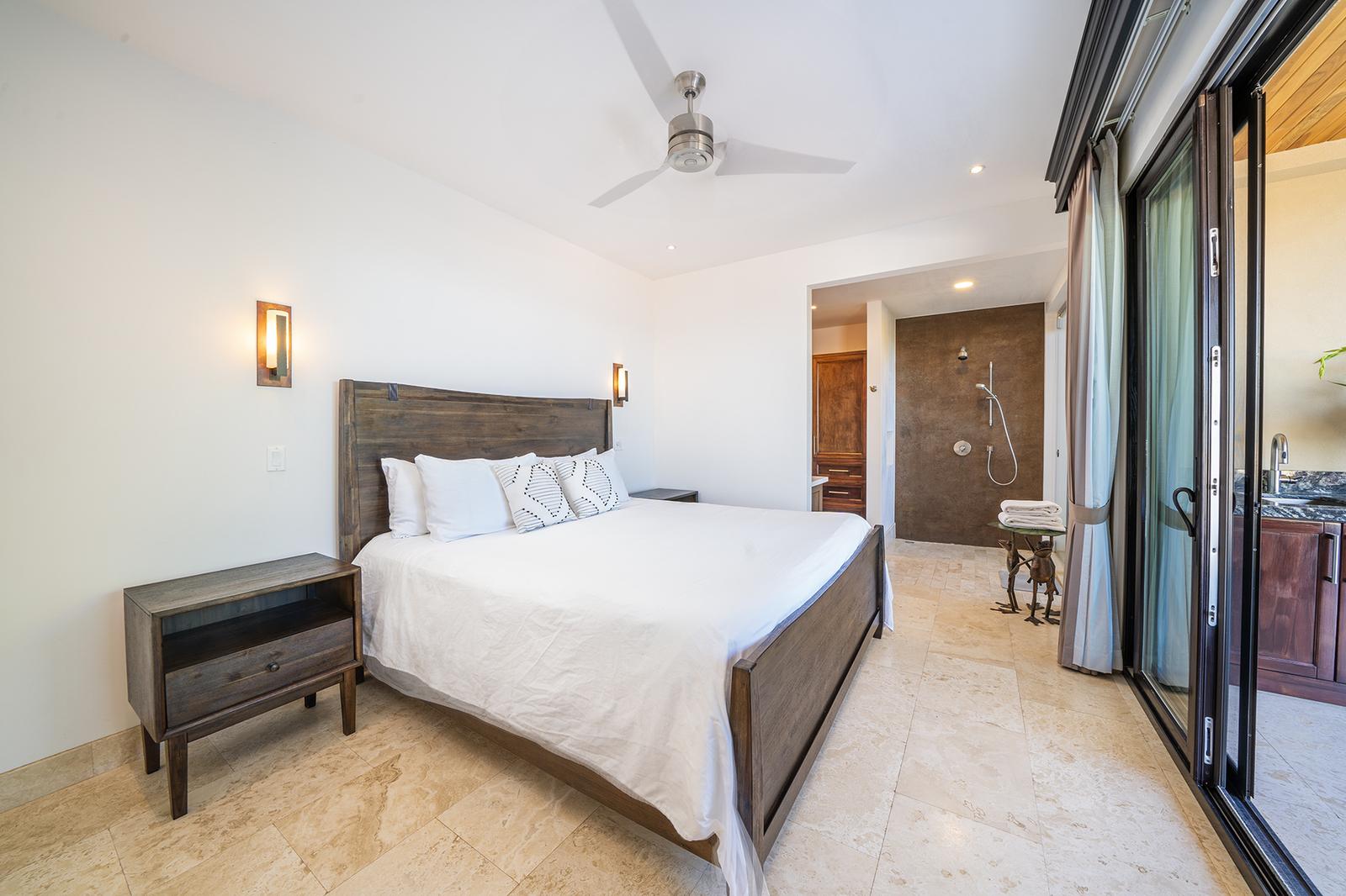 5 Bedroom Home for Sale, Playa Flamingo, Guanacaste, Costa Rica — photo 4