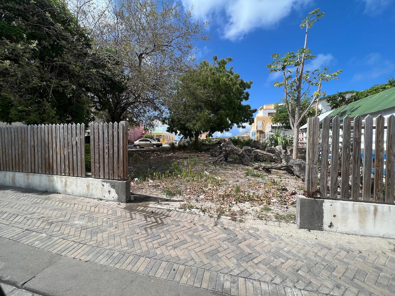 364 sqm land for sale in Philipsburg, St Maarten — photo 2
