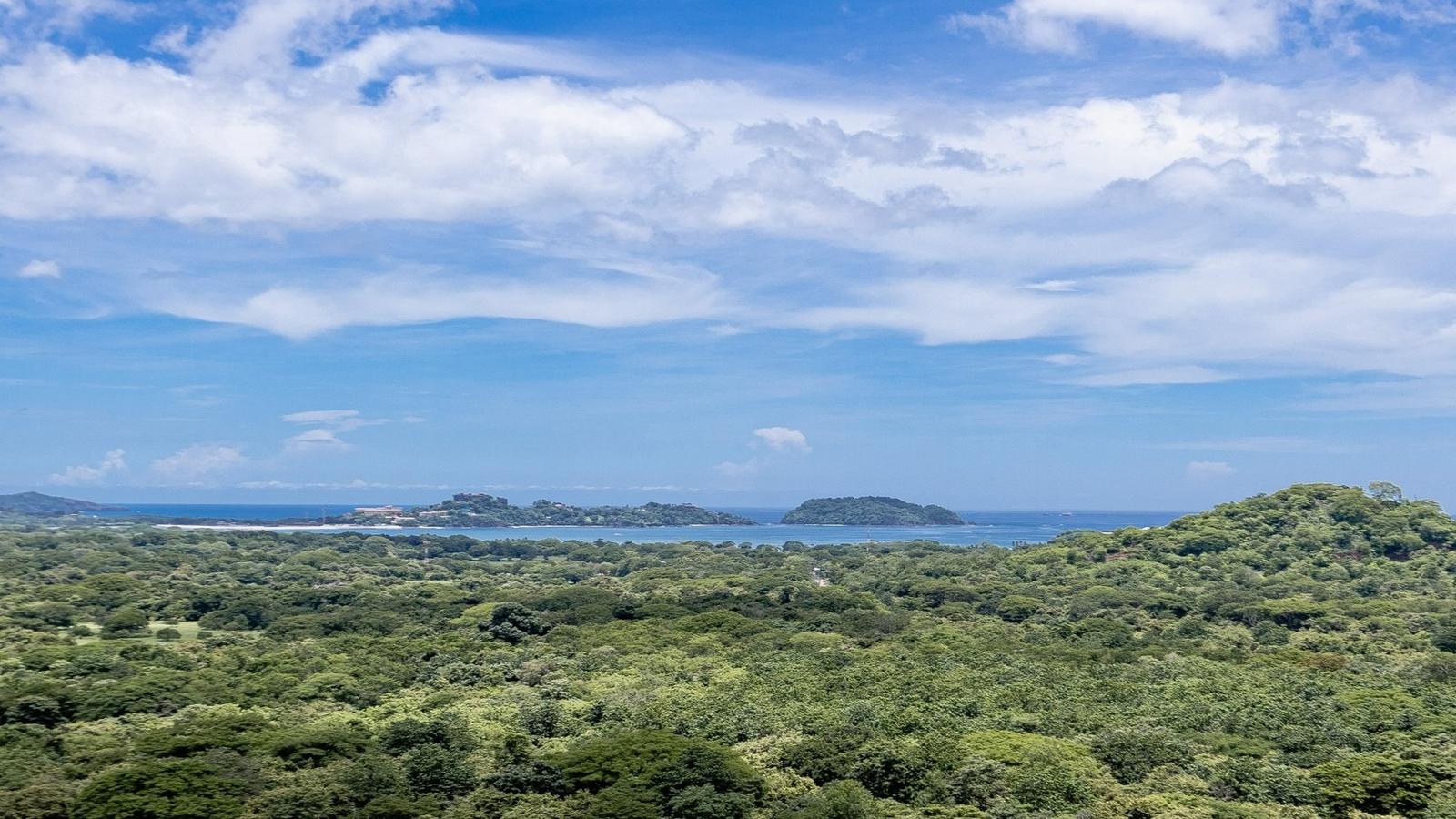 5 Bedroom Home for Sale, Playa Potrero, Flamingo, Guanacaste, Costa Rica — photo 3