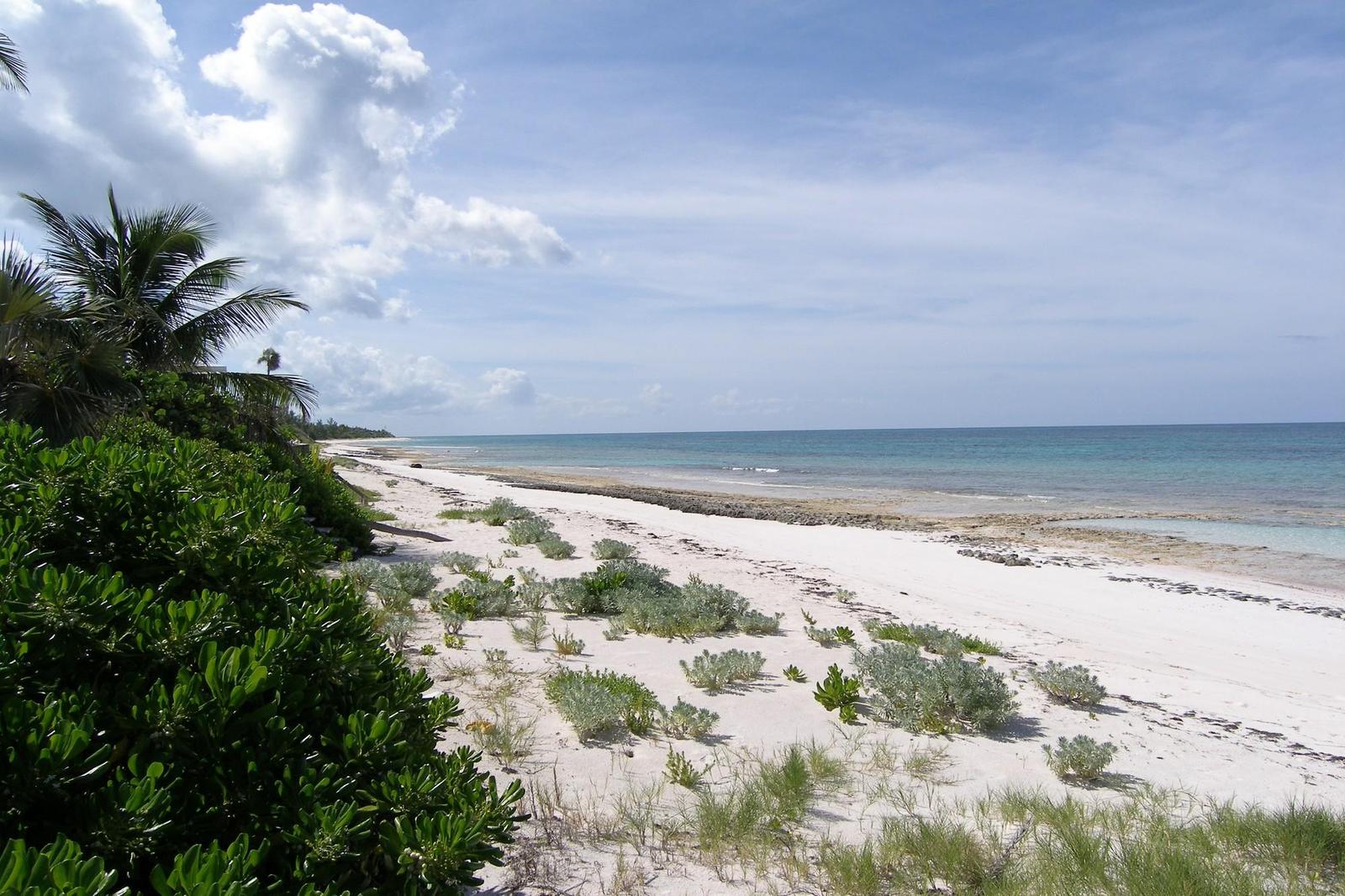 BANK’S ROAD BEACHFRONT — photo 5
