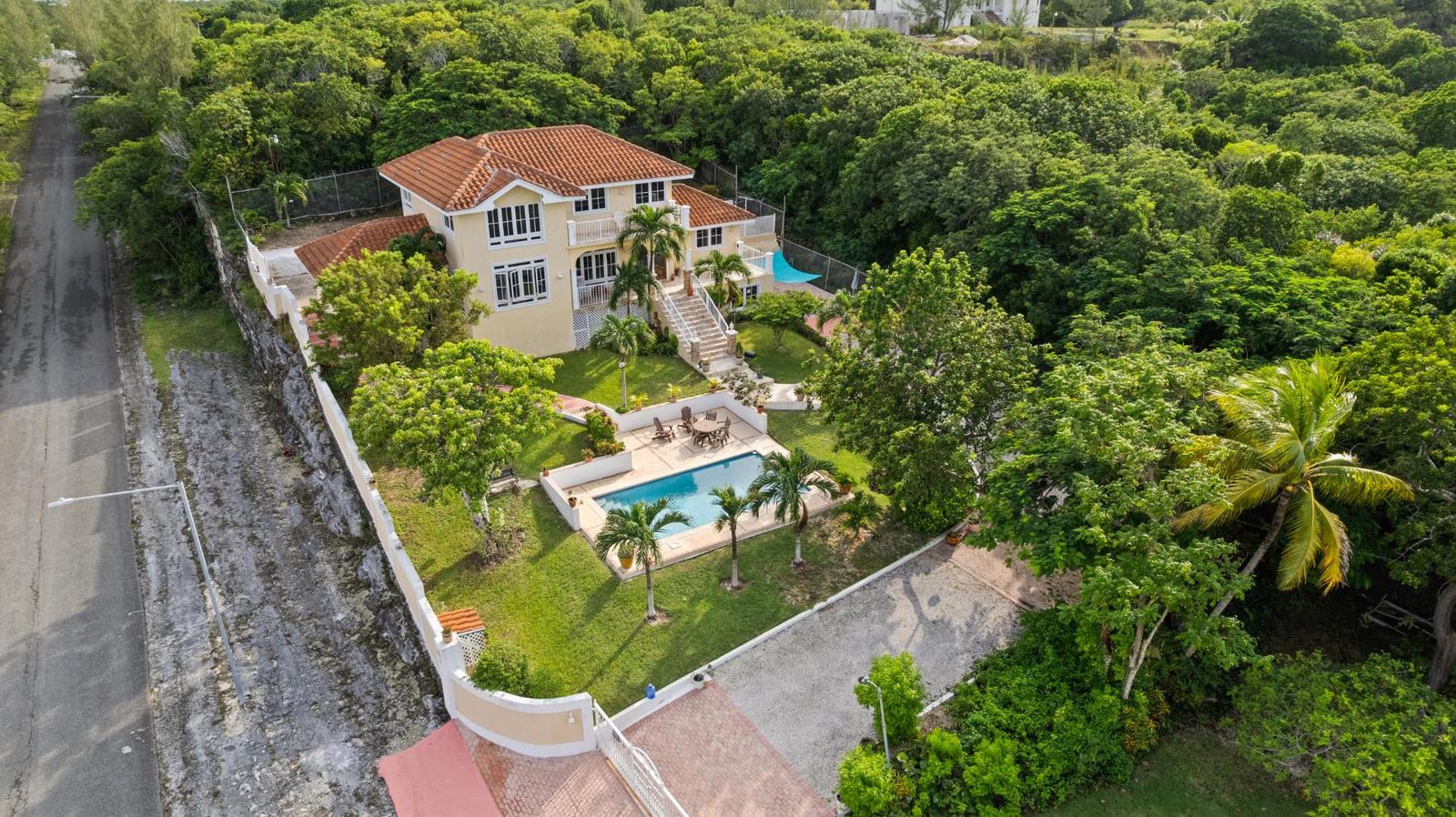 4 bedroom Residence for sale — WESTRIDGE ESTATES — photo 3