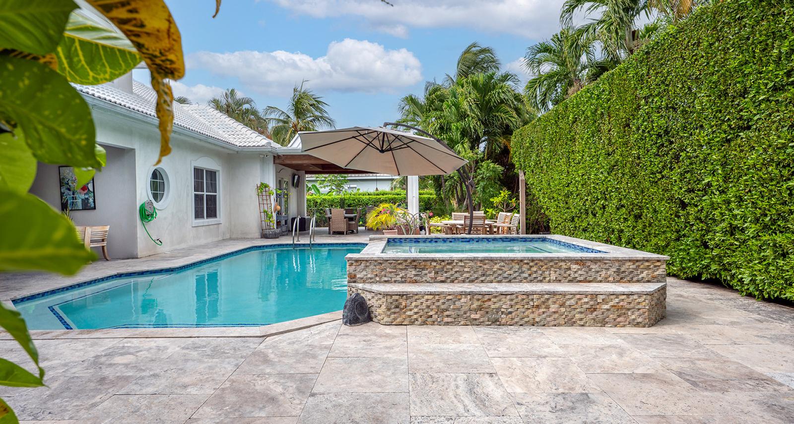 FAMILY HOME IN ONE OF CAYMAN’S PREMIER GATED CANAL-FRONT COMMUNITIES — photo 5