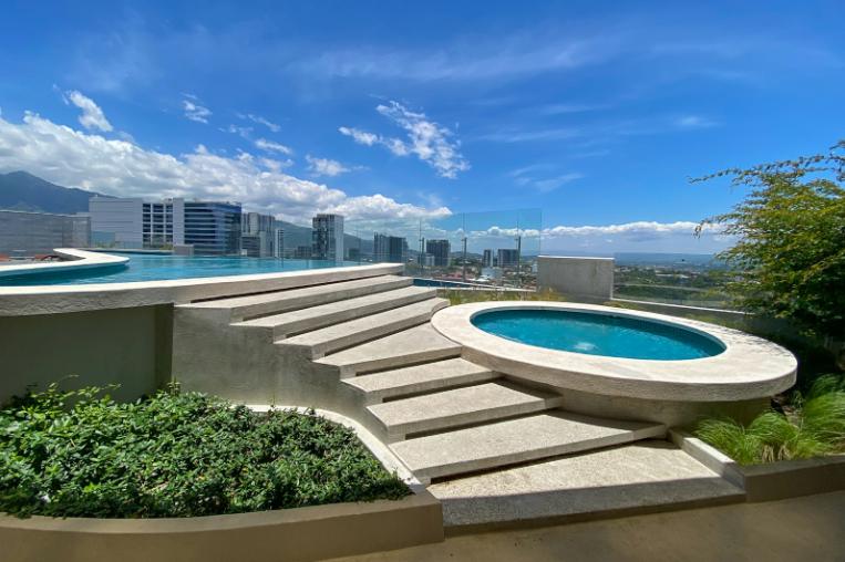 1 bedroom property for sale — Beautiful Rohrmoser 1BR City View Condo at San José, Rohrmoser, Costa Rica. — photo 1