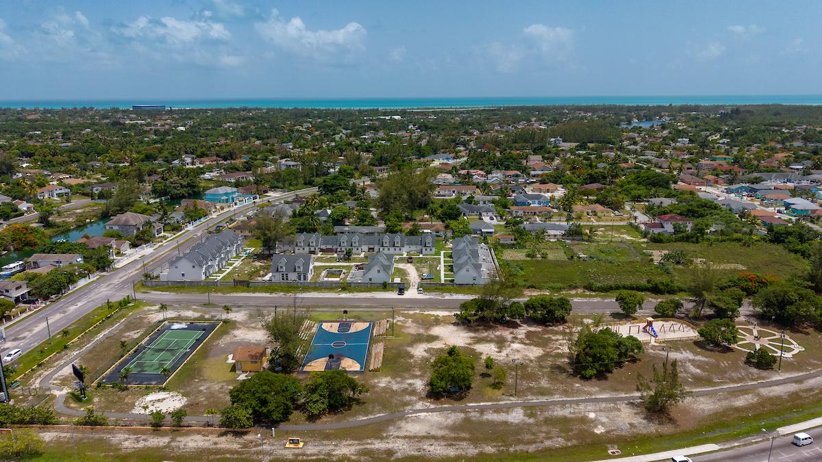 2.08 Acres, Golf Course Blvd - MLS 67964 — photo 4