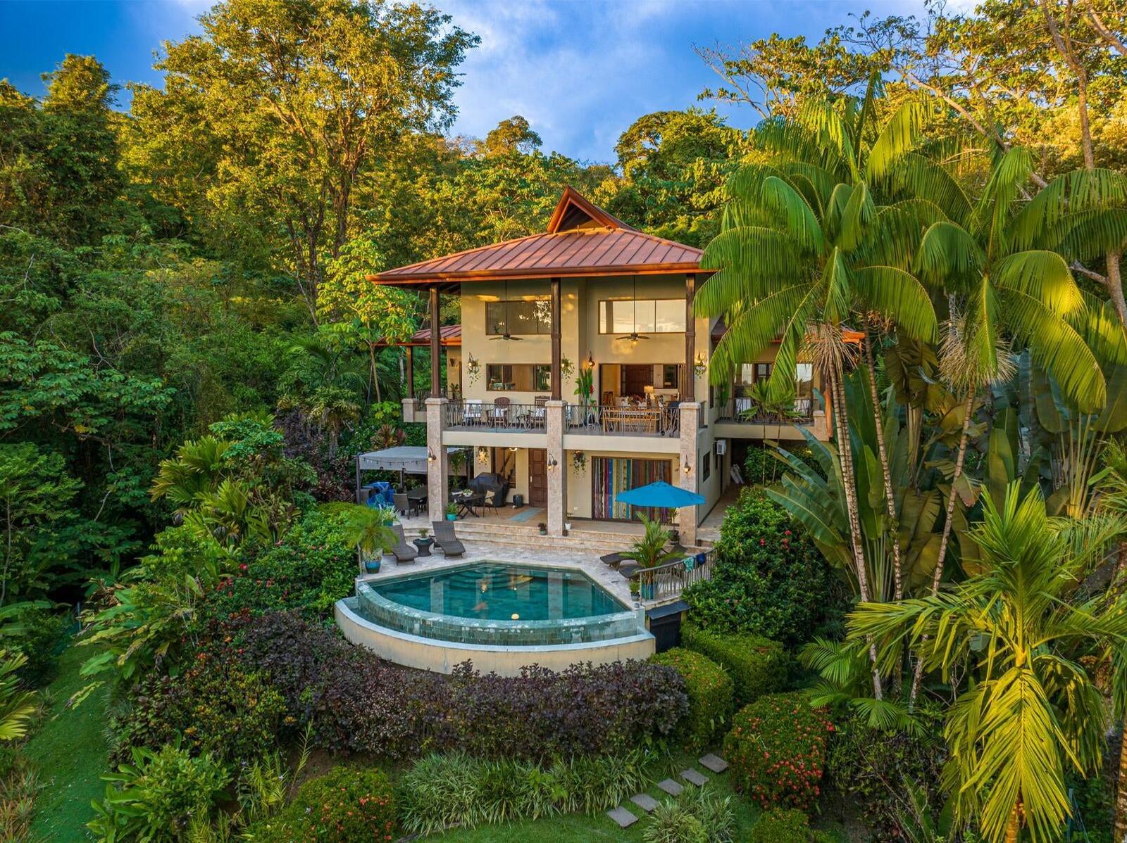 3 Bedroom Luxury Villa for Sale, Las Brisas, Uvita, Puntarenas, Costa Rica — photo 1