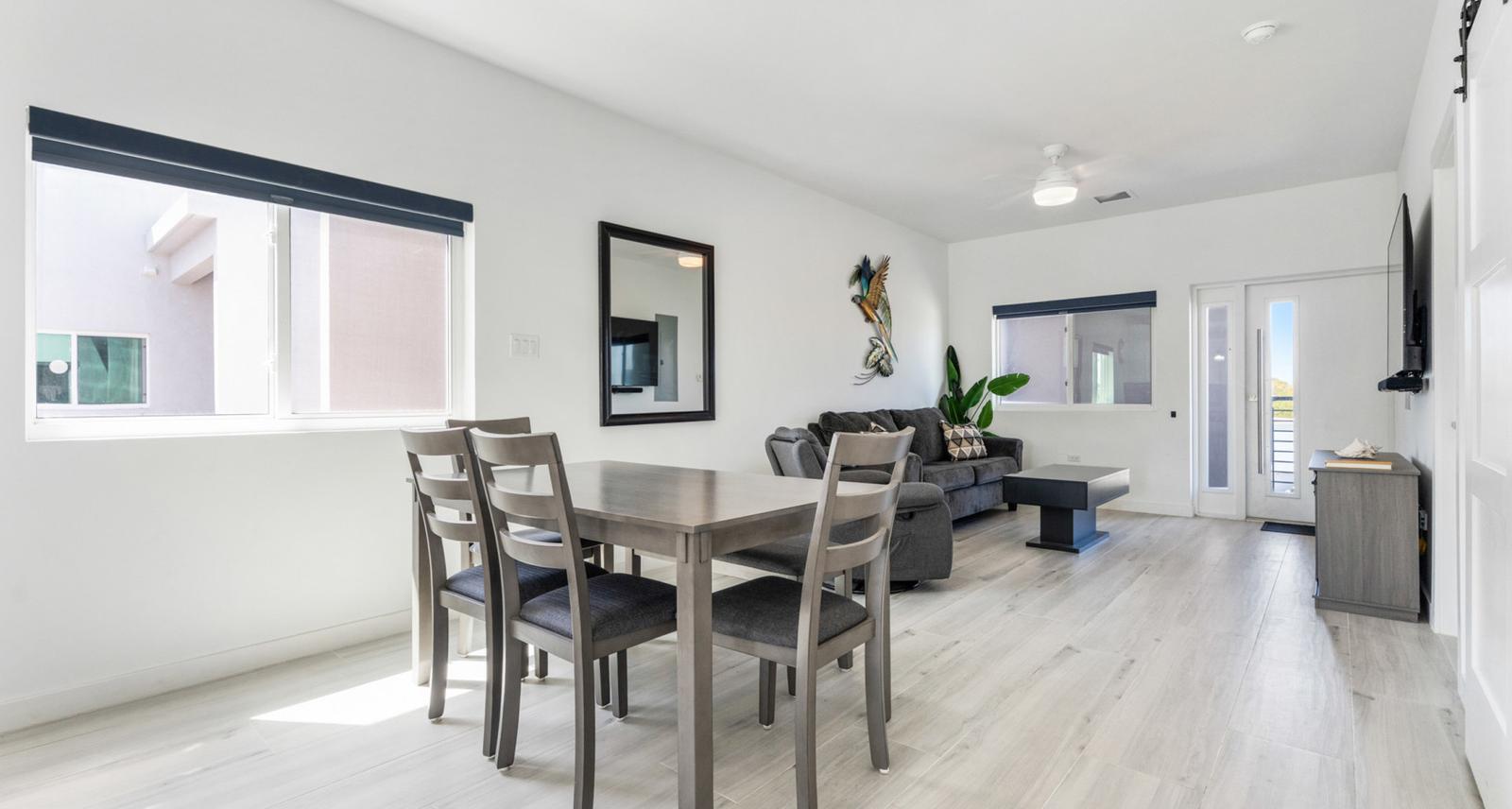 La Paidion – Modern Apartment/Condo — photo 1