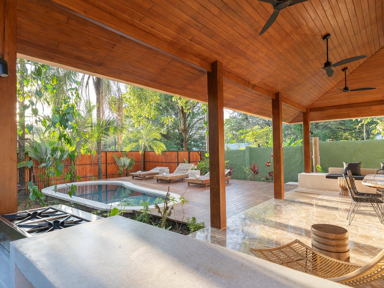 3 Bedroom Villa for Sale, Santa Teresa, Puntarenas, Costa Rica — photo 2