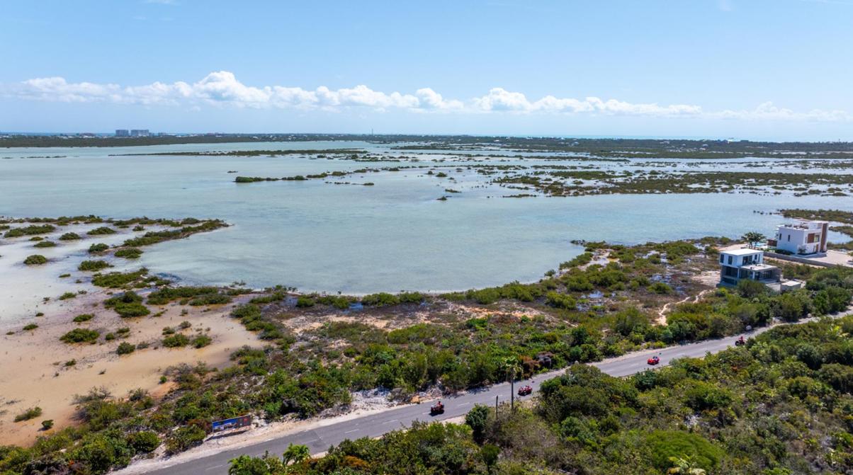 Kaya Lot 4 0.42 Acres on Flamingo Lake — photo 5