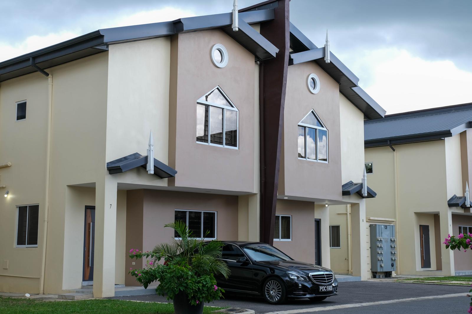 New Elegant Corner Unit Duplex Residence Minutes Away From The Piarco International Airport — photo 3