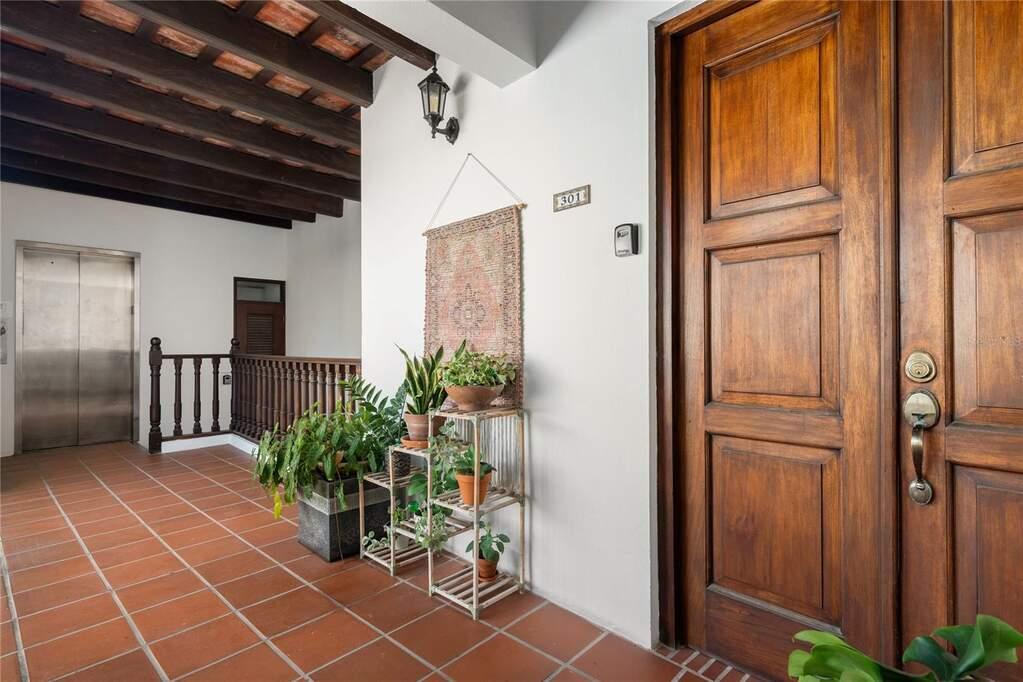 Rare Penthouse with Tremendous Terrace in Old San Juan — photo 4