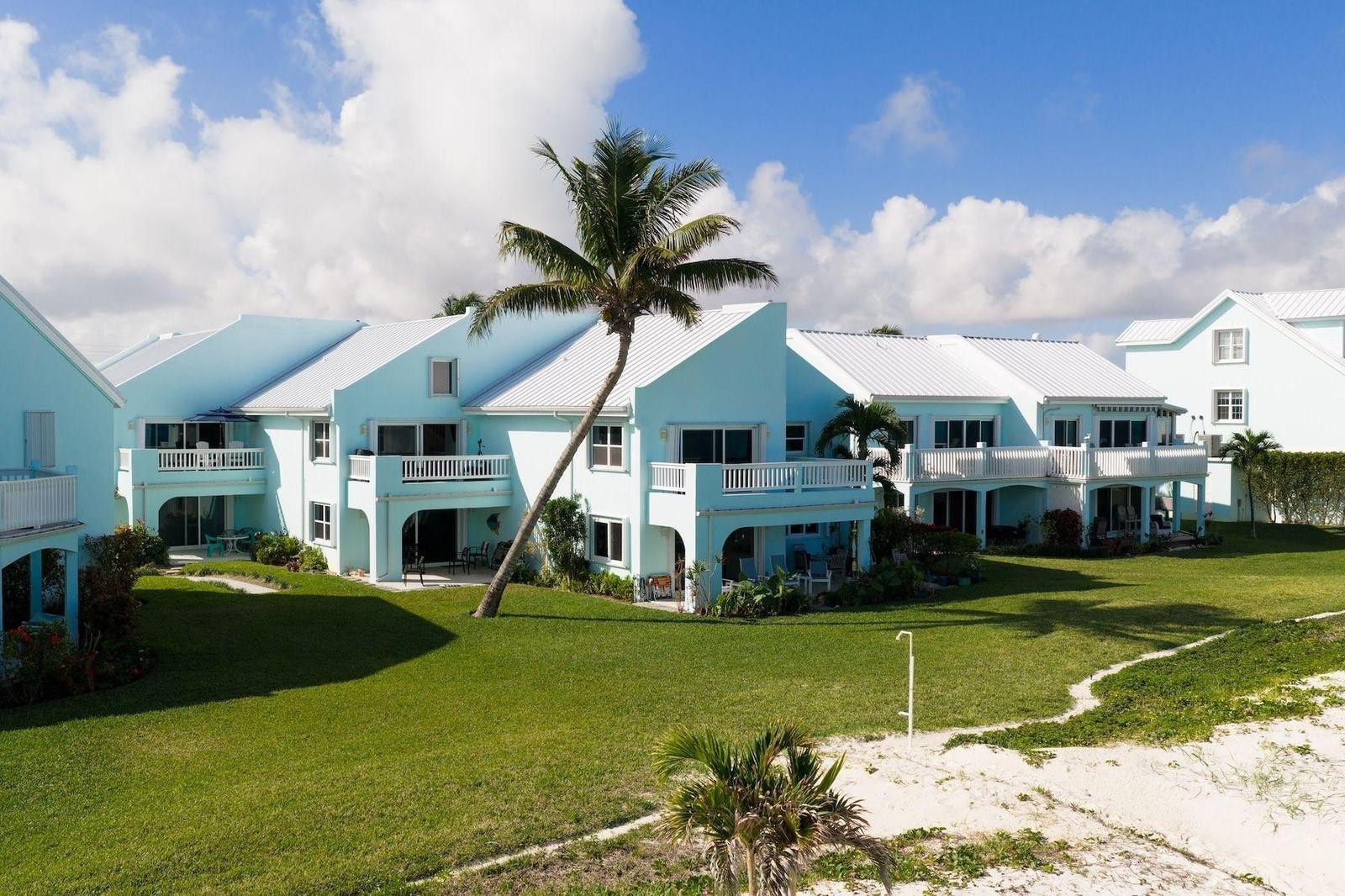 3 Bedroom Apartment for sale in Abaco Islands, The Bahamas — photo 2