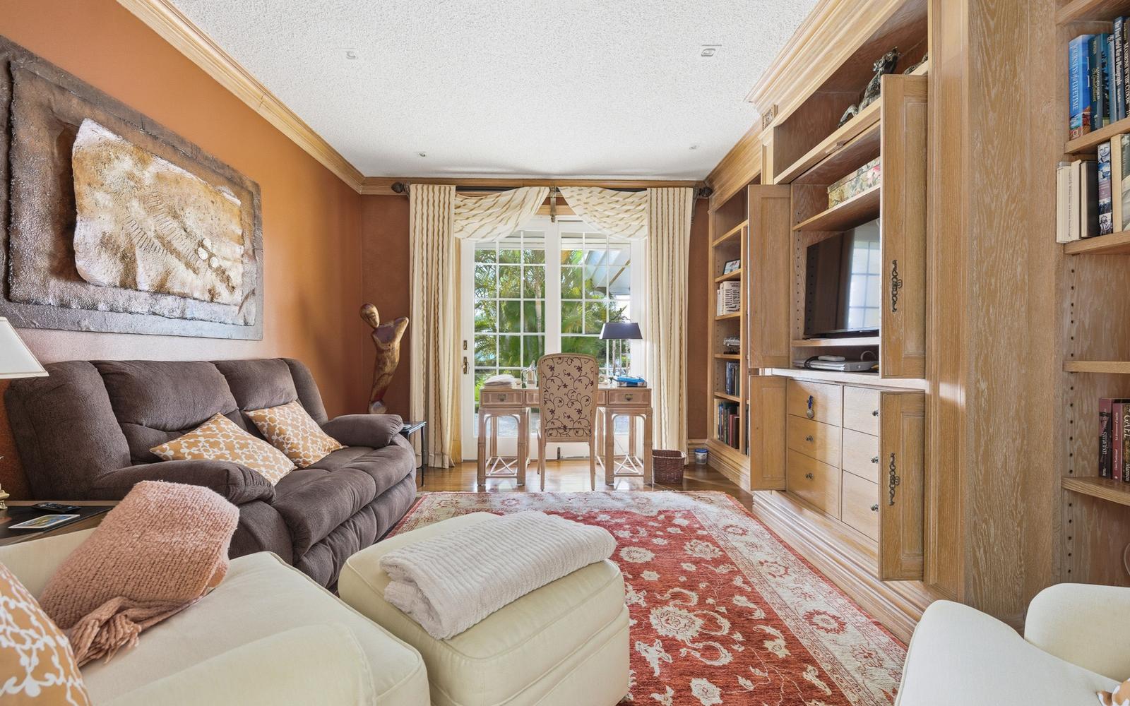 11 Spanish Main, Beachfront Estate - MLS 66959 — photo 4