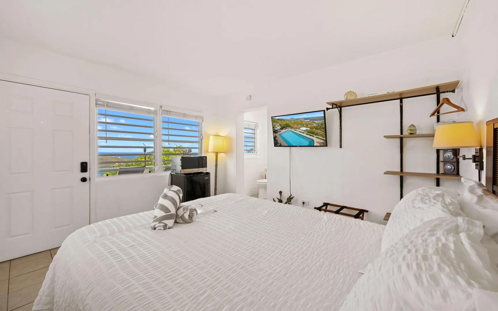 Island View Guest House & Island View Steak House — photo 2