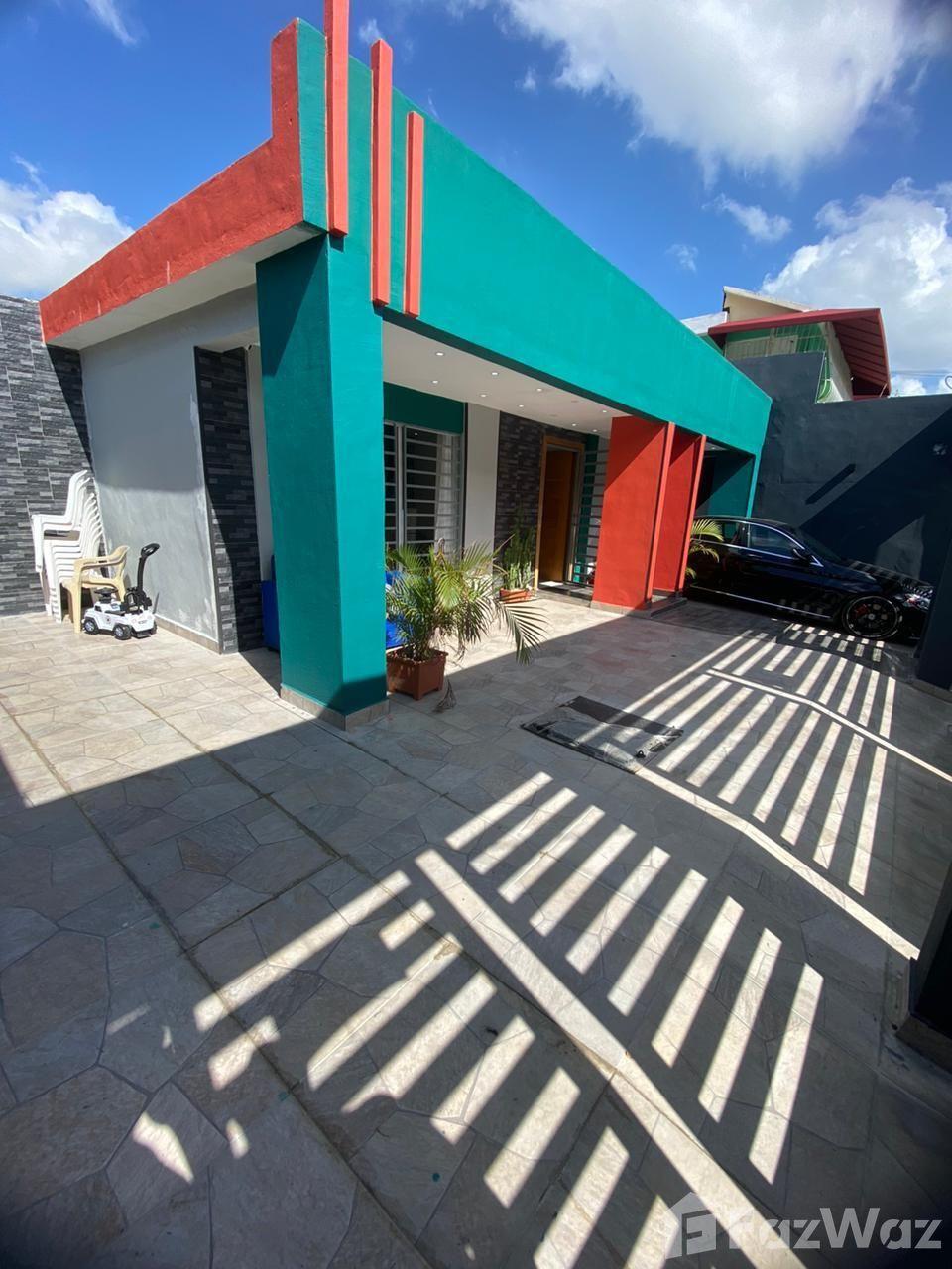 4 Bedroom House for Sale in Santo Domingo Este — photo 2