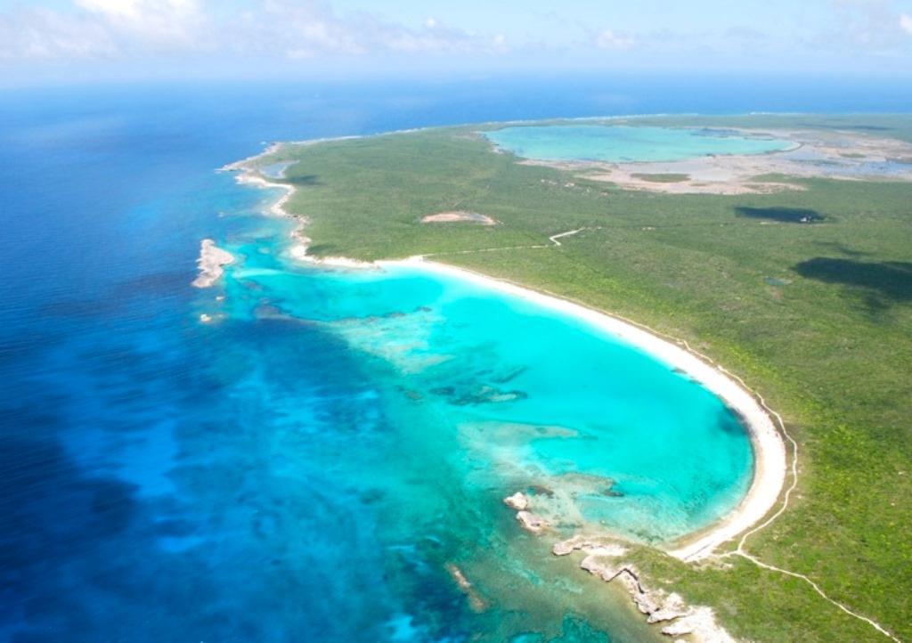 BEACHFRONT LOT 23 RUM CAY — photo 3