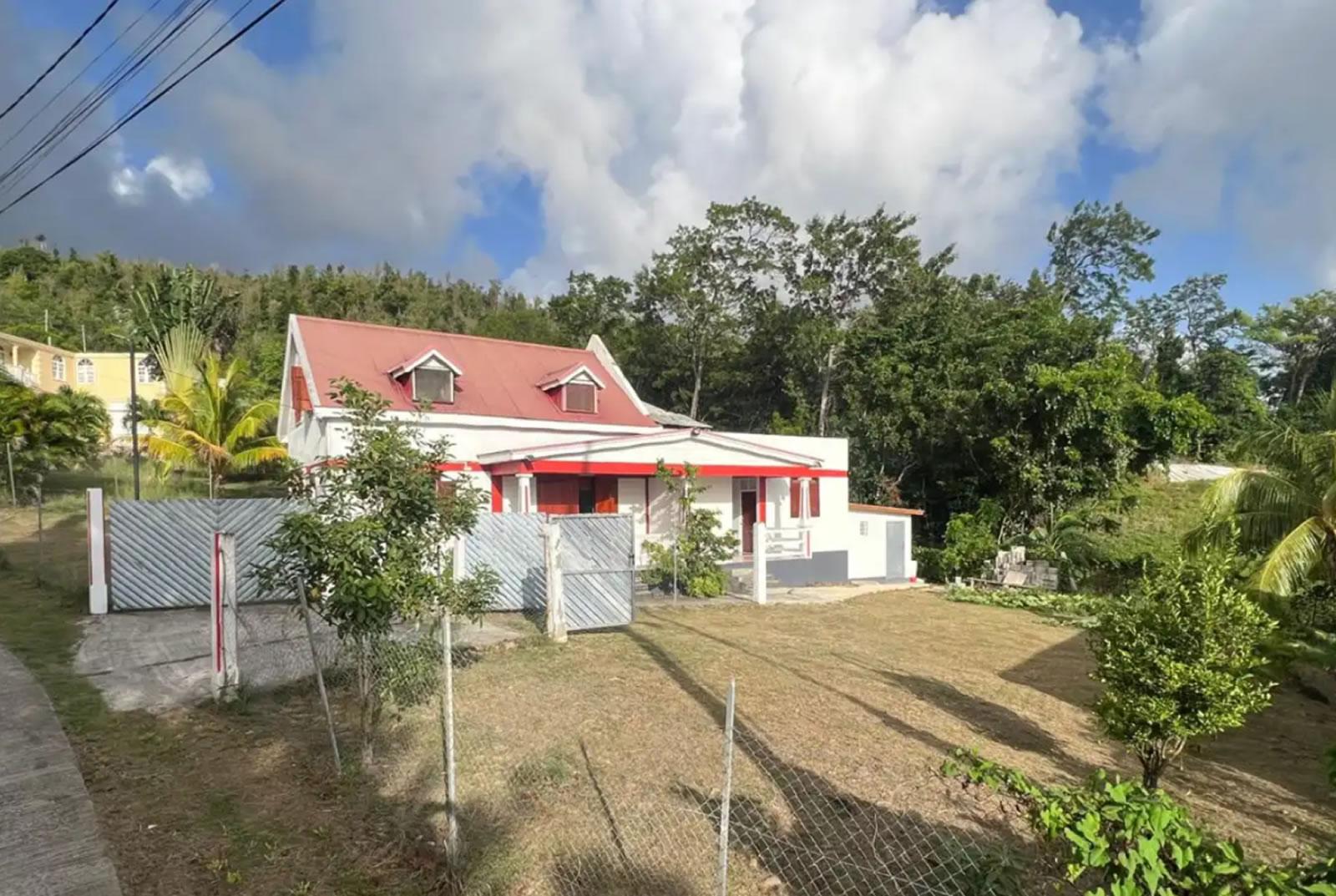 5 Bedroom Villa Everton Hall Estate Tan Tan — photo 1