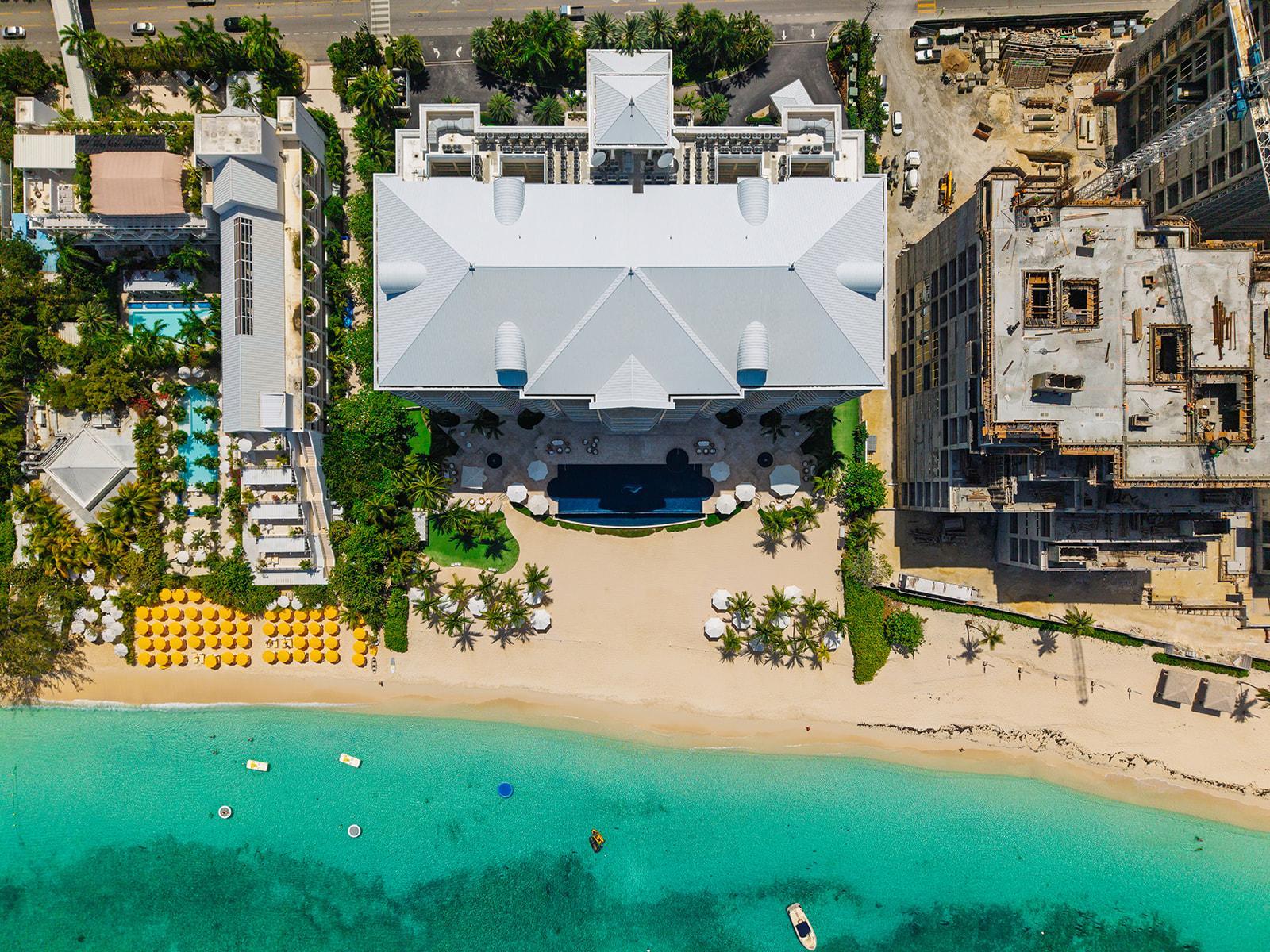 3 Bedroom Luxury Beachfront Residence 305 for Sale, The WaterColours, Seven Mile Beach, Grand Cayman — photo 4