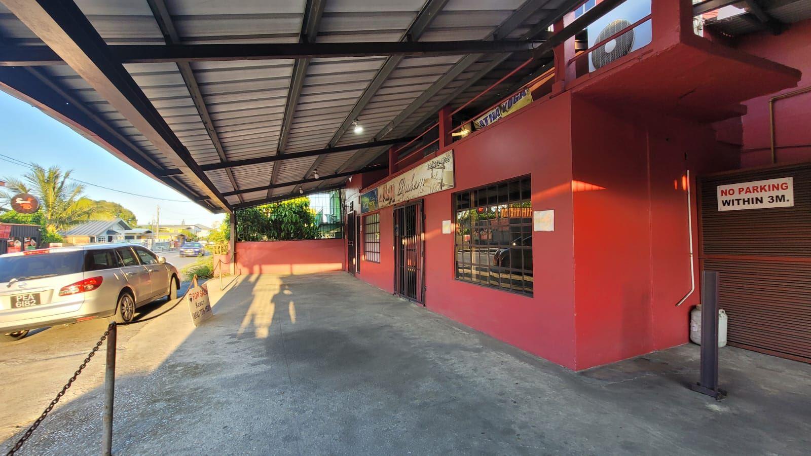 Cunupia bakery building for sale — photo 4