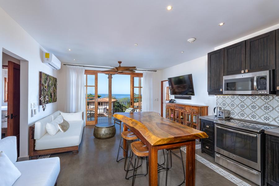 2 Bedroom Apartment for Sale, Plaza Carlota 32, Las Catalinas, Flamingo, Guanacaste, Costa Rica — photo 1