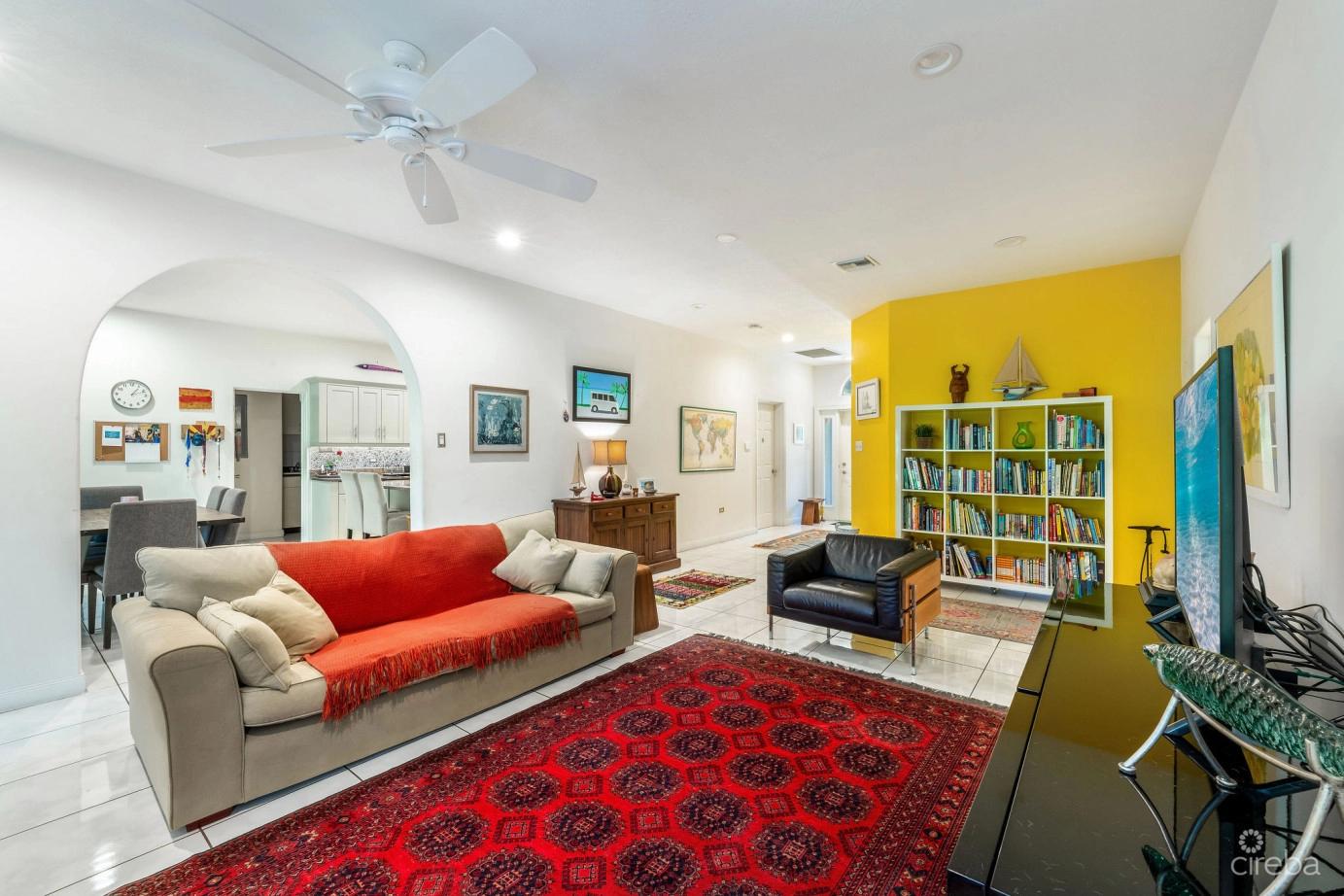 4 bedroom property for sale - Mulberry Drive 35, South Sound Home in the Cayman Islands — photo 5