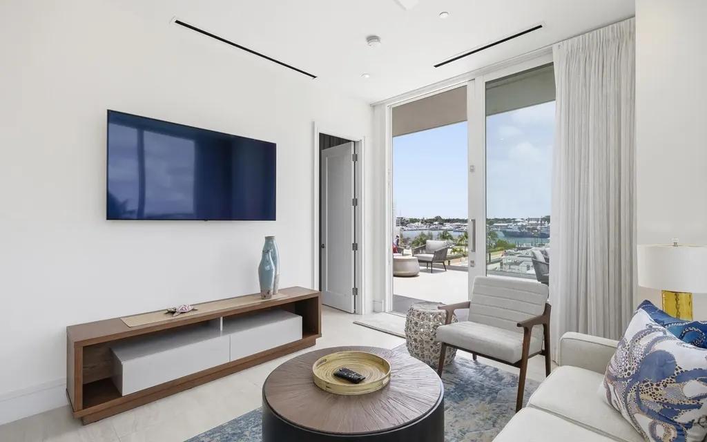2-bedroom penthouse in Paradise Island with panoramic views — photo 4