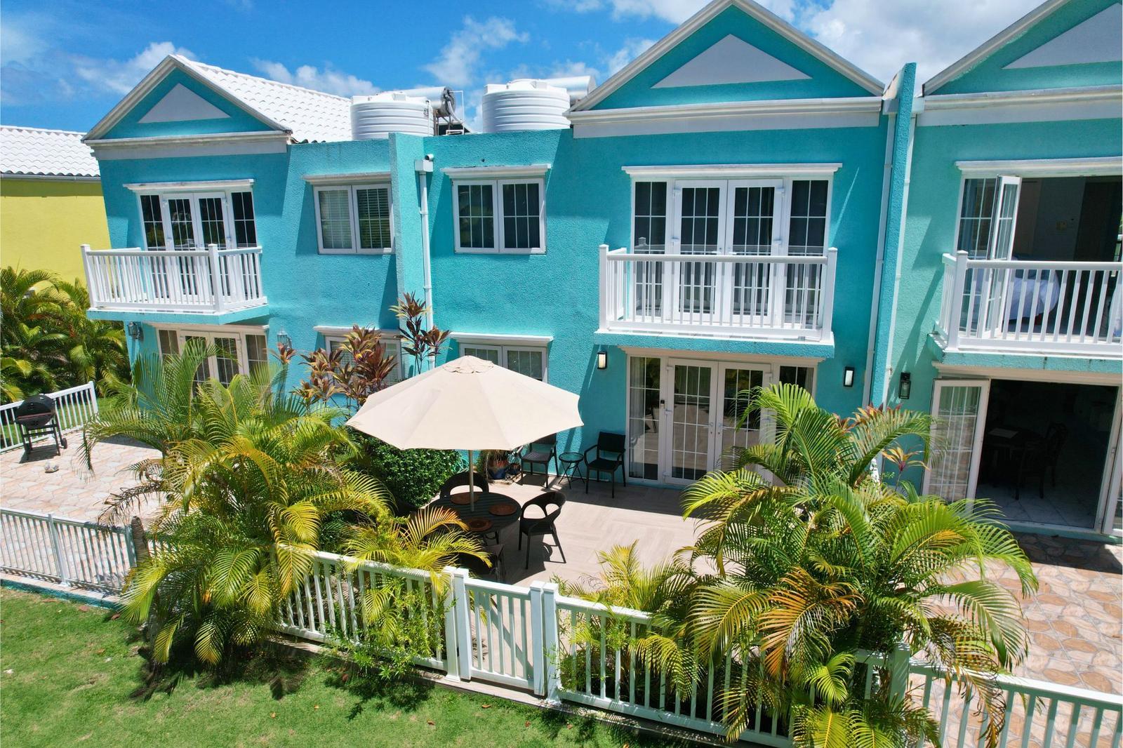 2BR Townhouse in Little Bay Country Club, Negril — photo 1