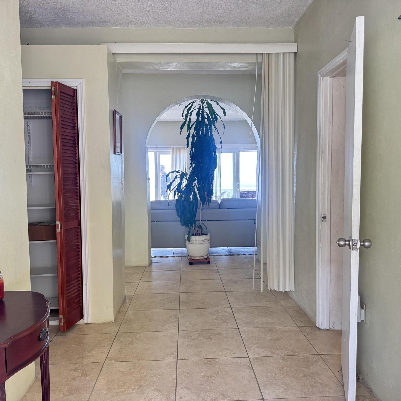 New Listing Res Rental Santa Maria WE — photo 4