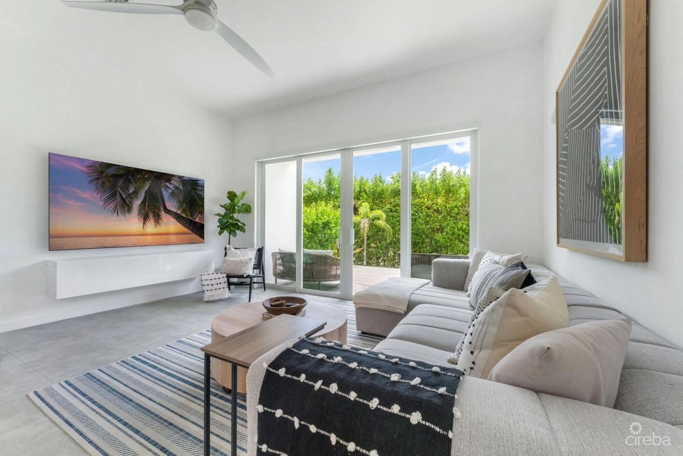 3 Bedroom Townhome in Eleven Parc, Seven Mile Corridor — photo 3