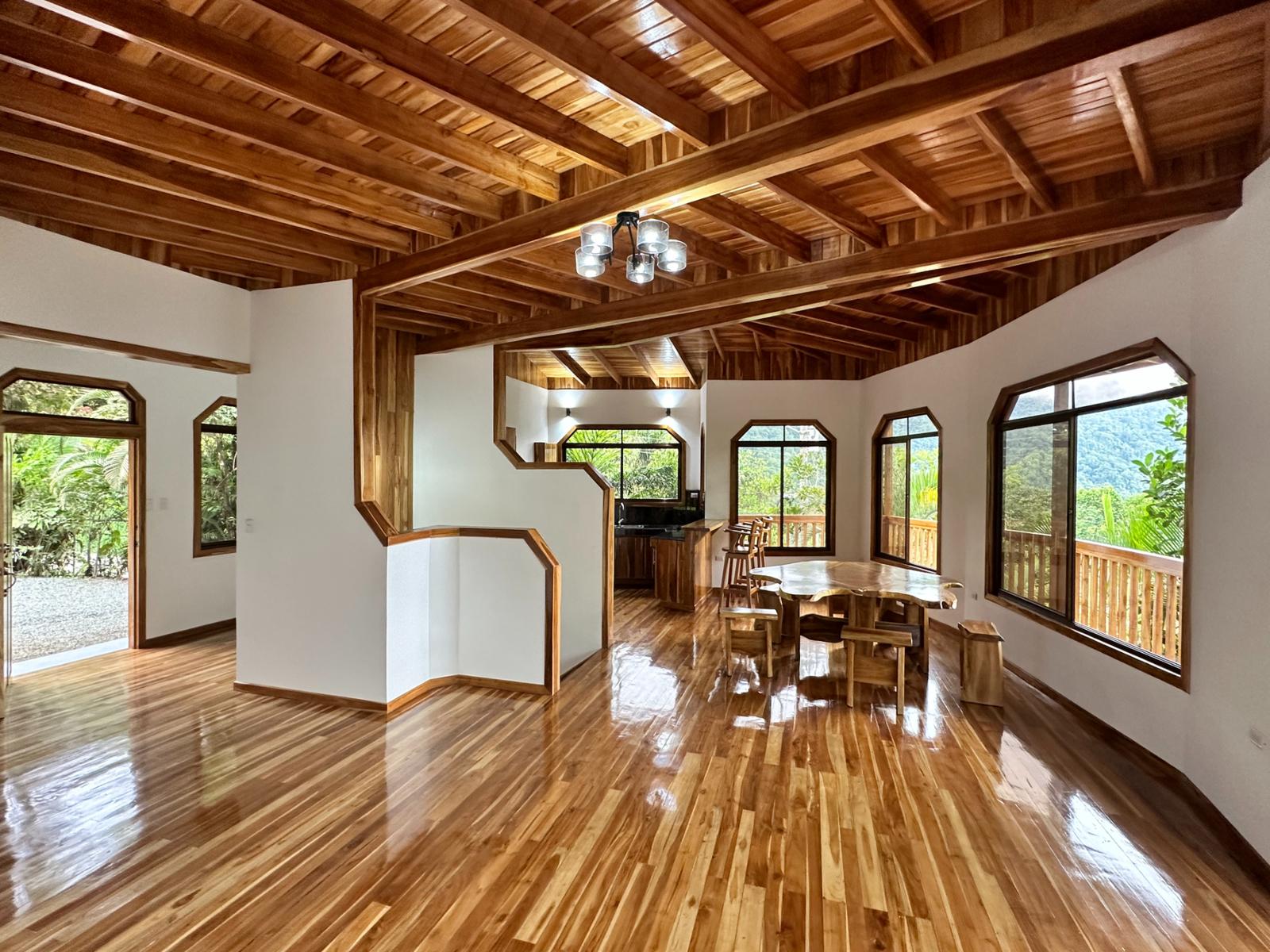 5 Bedroom Home for Sale, Las Tumbas, Dominical, Puntarenas, Costa Rica — photo 3
