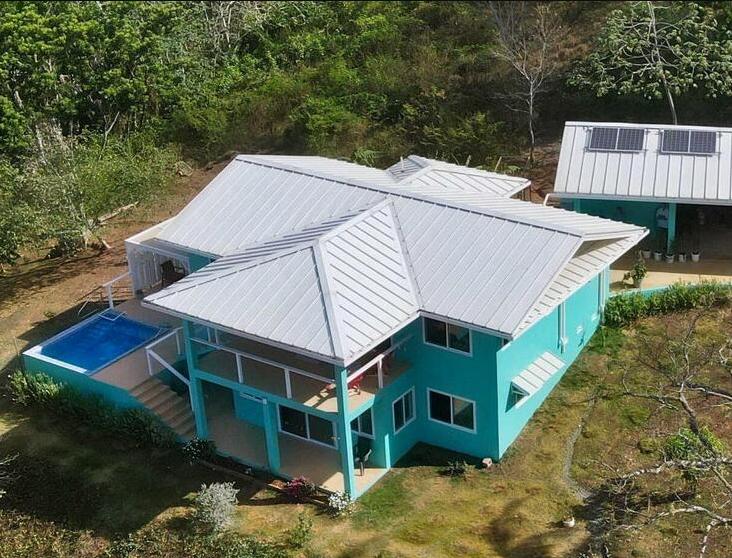 Roatan 3BR Bay View Home Near Beach — photo 2