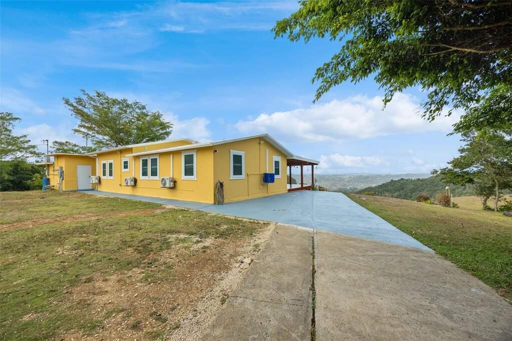 3-bedroom house in Cayey, Puerto Rico — photo 2