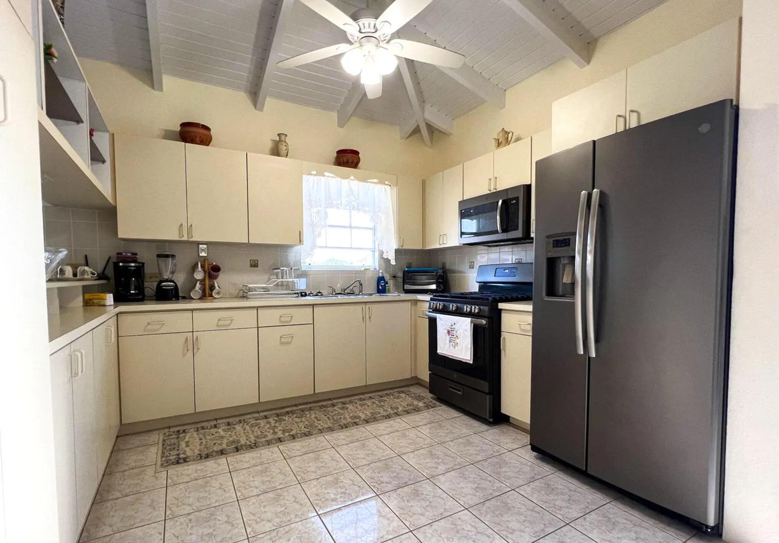 3 Beds 2 Baths Home in Quarter Prince — photo 5